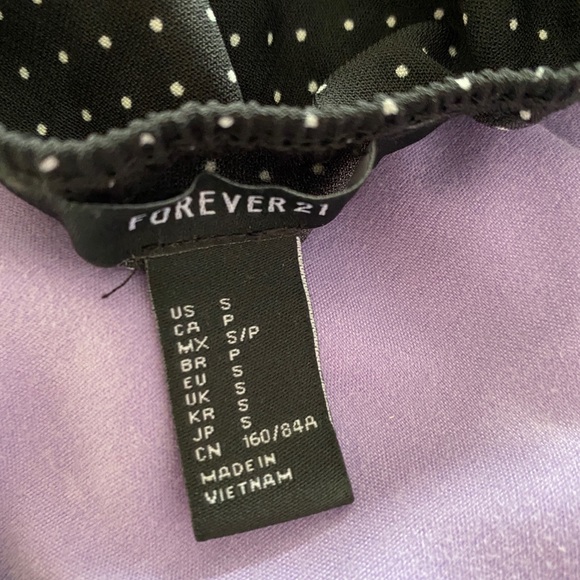 Black and white polka dot crop top - Picture 3 of 3